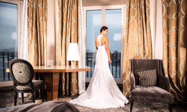 Crucial Things to Know When Choosing Hotel Curtains