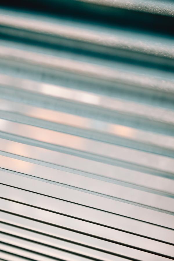 What are the Top Benefits of Choosing Metal Window Blinds?