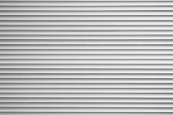 Venetian Blinds vs Roller Blinds: Which Are Better?