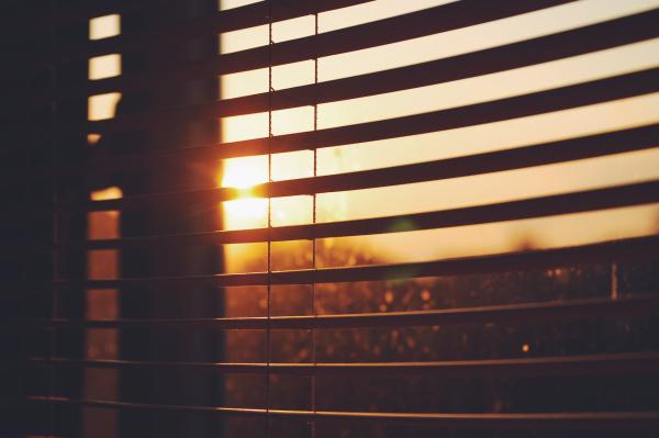 Electric Blinds: 5 Benefits of Choosing and Purchasing