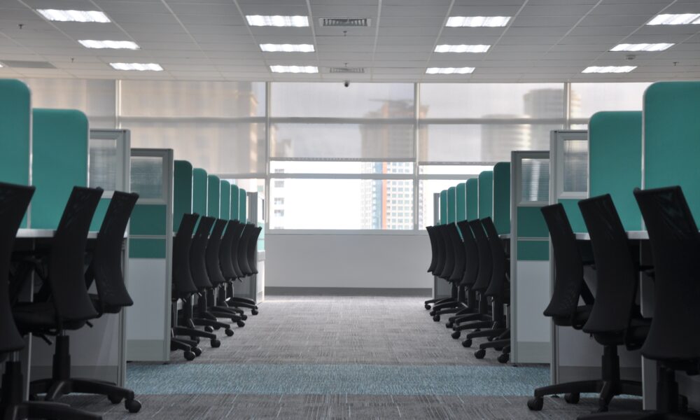 Understanding How Cubicle Curtains Can Enhance the Work Area